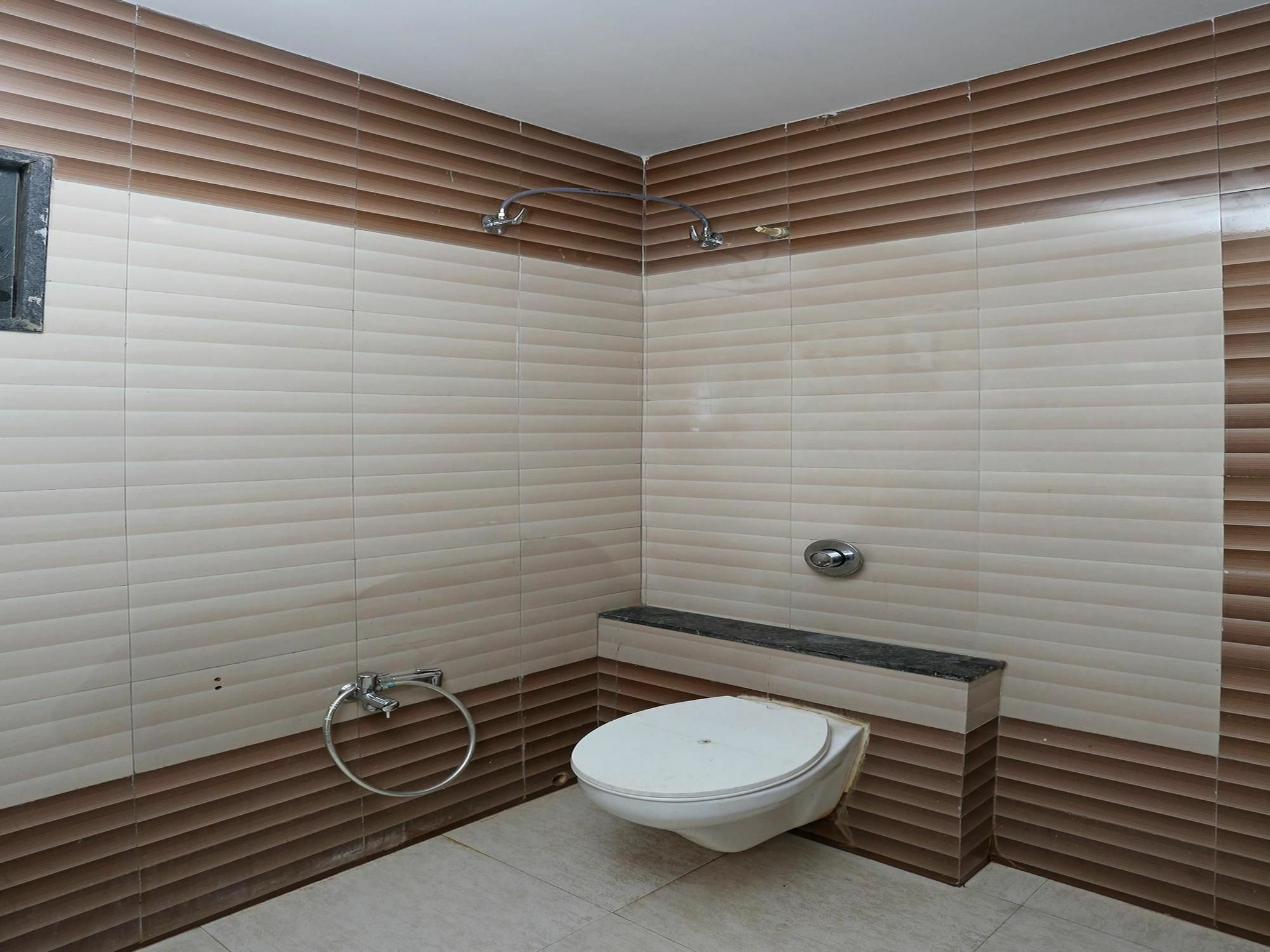 Capital O 10212 Hotel West Willows Xanadu Колката Екстериор снимка